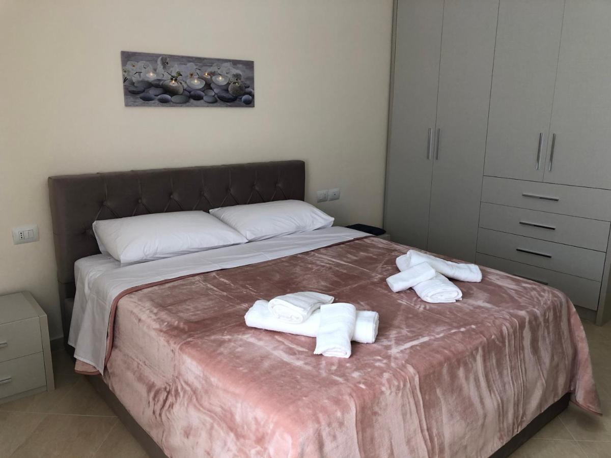 Rooftop Apartments Lungomare Влёра Экстерьер фото